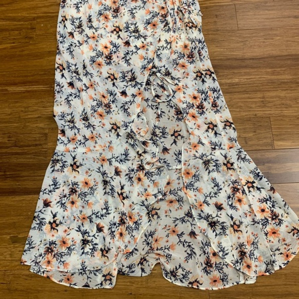 Free People Floral Maxi Skirt Womens Size 2 Ivory Wrap Ruffle‎ Hem Lightweight - Picture 3 of 10